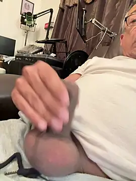 tigre6911 online show from April 6, 8:26 am