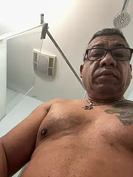 tigre6911 online show from April 28, 2:10 pm