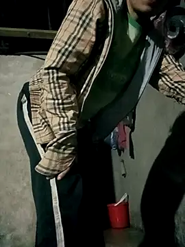 Snapshot of Andrea-688 chatting on December 15, 9:53 pm Andrea-688 online show from December 15, 9:53 pm