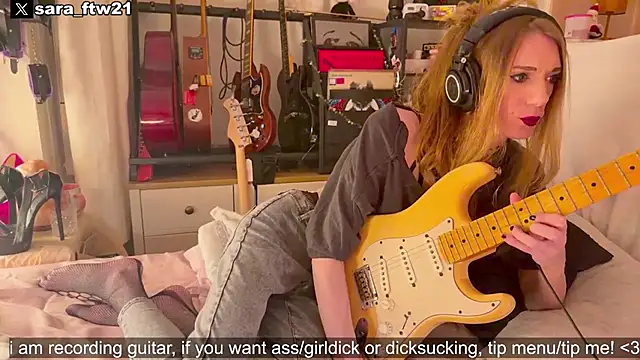 Sara ftw21 online show from March 30, 7:59 pm