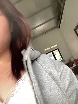 Babi-AzE online show from December 18, 6:40 am