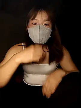 Snapshot of May-Ne chatting on February 18, 10:55 am May-Ne online show from February 18, 10:55 am