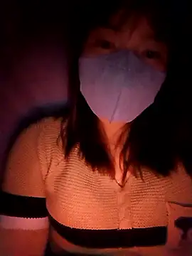 Snapshot of May-Ne chatting on January 11, 3:52 pm May-Ne online show from January 11, 3:52 pm