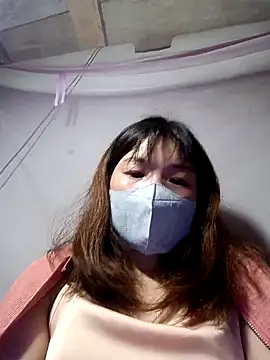 Snapshot of May-Ne chatting on December 21, 3:03 pm May-Ne online show from December 21, 3:03 pm