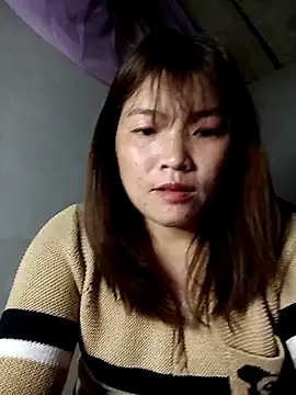 May-Ne online show from March 7, 2:33 pm