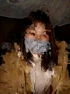 Snapshot of May-Ne chatting on January 6, 1:09 am May-Ne online show from January 6, 1:09 am