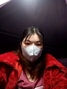 May-Ne online show from December 20, 1:03 pm