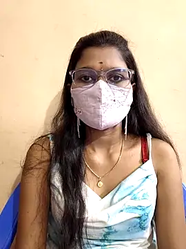 Snapshot of Nithya_Nith chatting on January 6, 4:27 am Nithya Nith online show from January 6, 4:27 am