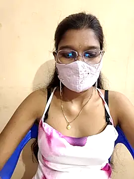 Snapshot of Nithya_Nith chatting on February 18, 4:21 am Nithya Nith online show from February 18, 4:21 am