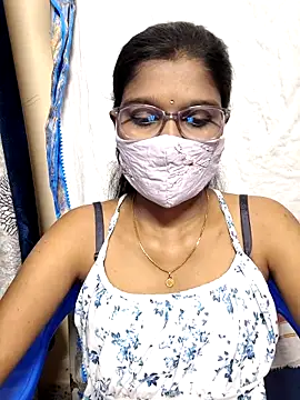 Snapshot of Nithya_Nith chatting on February 22, 6:20 pm Nithya Nith online show from February 22, 6:20 pm