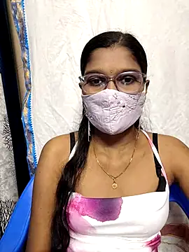 Snapshot of Nithya_Nith chatting on February 17, 12:46 pm Nithya Nith online show from February 17, 12:46 pm