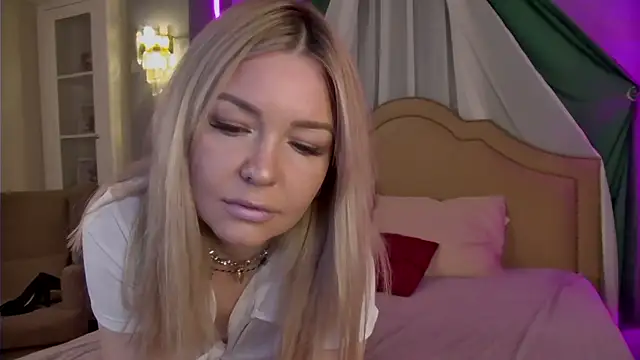 ToriCarter online show from March 2, 4:58 pm