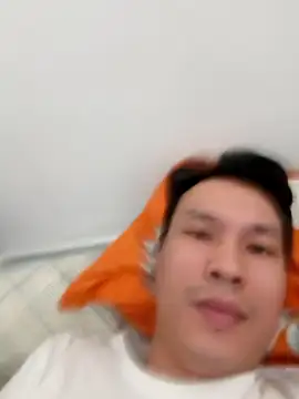 Snapshot of cheung1001 chatting on December 15, 8:09 am cheung1001 online show from December 15, 8:09 am