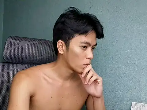 riodickph online show from June 12, 5:10 pm