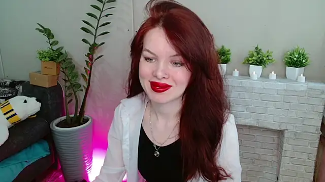 Snapshot of hot_neighbor chatting on February 21, 6:48 am hot neighbor online show from February 21, 6:48 am