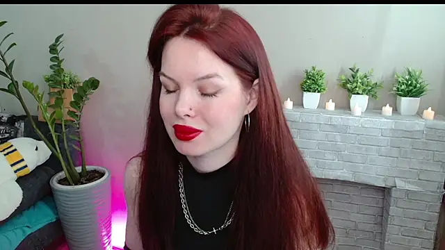 Snapshot of hot_neighbor chatting on February 17, 6:33 am hot neighbor online show from February 17, 6:33 am