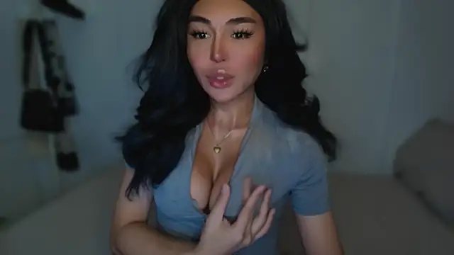 Snapshot of mxshemale_ladyboy chatting on February 22, 3:12 am mxshemale ladyboy online show from February 22, 3:12 am