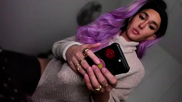 mxshemale ladyboy online show from January 16, 8:35 pm