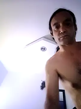 Snapshot of vladopen chatting on February 17, 5:38 am vladopen online show from February 17, 5:38 am