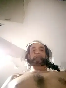 Snapshot of vladopen chatting on January 9, 3:13 am vladopen online show from January 9, 3:13 am