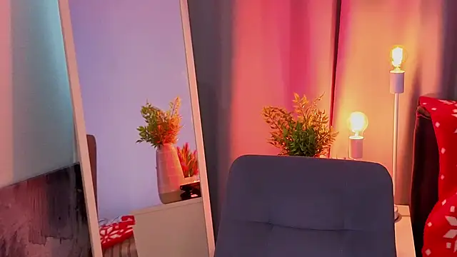 Leyla crsh online show from February 23, 5:30 am