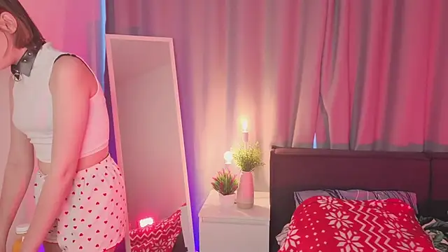 Leyla crsh online show from January 13, 5:22 am