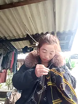 seacyre online show from February 19, 7:05 am