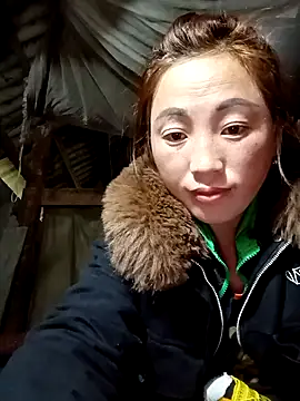 seacyre online show from February 25, 4:45 am