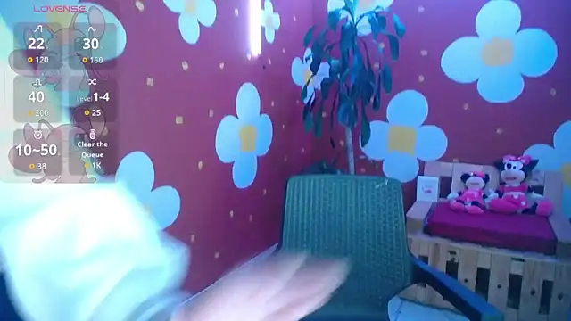 Snapshot of dollspicy chatting on December 15, 12:44 pm dollspicy online show from December 15, 12:44 pm