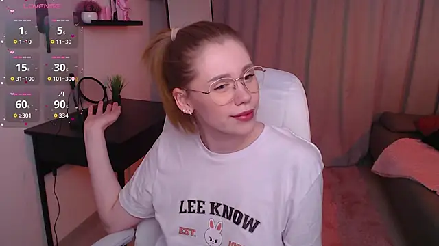 Alison Doody online show from April 5, 7:37 am