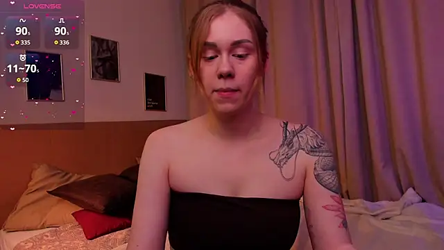 Alison Doody online show from April 12, 7:44 am