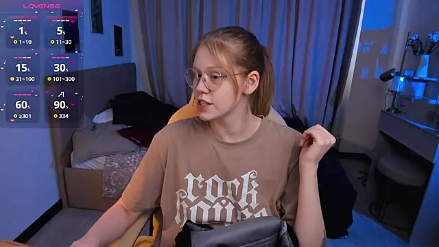 Alison Doody online show from April 4, 7:48 am