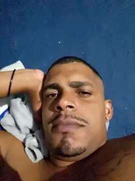 Snapshot of marreta240675 chatting on April 19, 12:55 am marreta240675 online show from April 19, 12:55 am