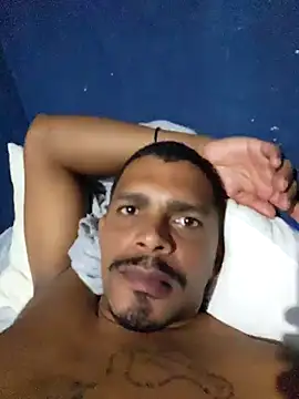 marreta240675 online show from April 14, 10:04 pm