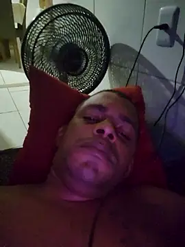 marreta240675 online show from March 3, 1:45 am