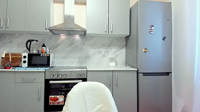 Tony Wolf online show from February 7, 1:08 pm