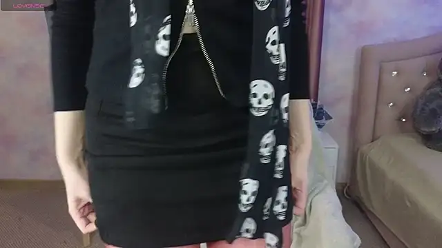 Mila Whelson online show from February 12, 9:58 pm