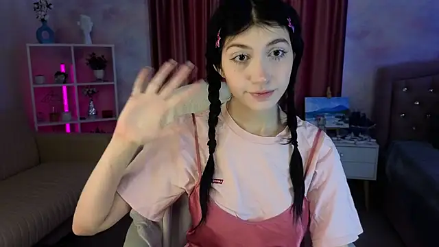 Mila Whelson online show from February 20, 1:35 pm