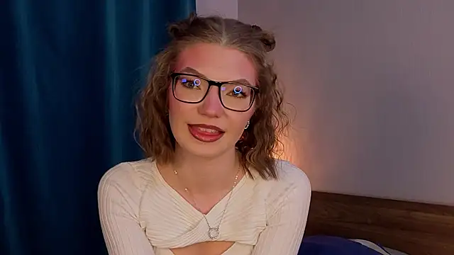 JeaneneWoltz online show from February 6, 6:04 pm