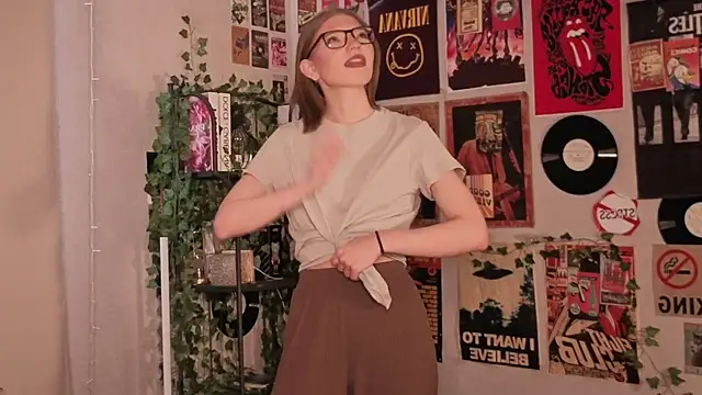 JeaneneWoltz online show from January 10, 9:37 am