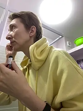 Snapshot of Sensual_Flower chatting on February 26, 7:08 am Sensual Flower online show from February 26, 7:08 am