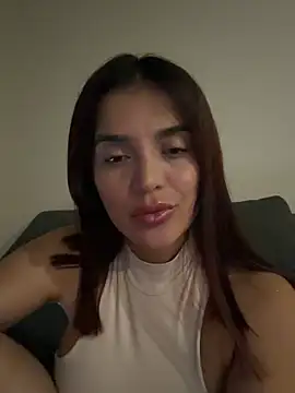 lara beker online show from May 16, 8:19 pm