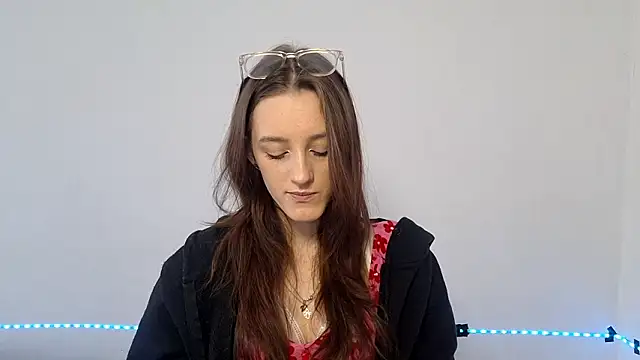 LisaBoddy online show from January 15, 7:01 am