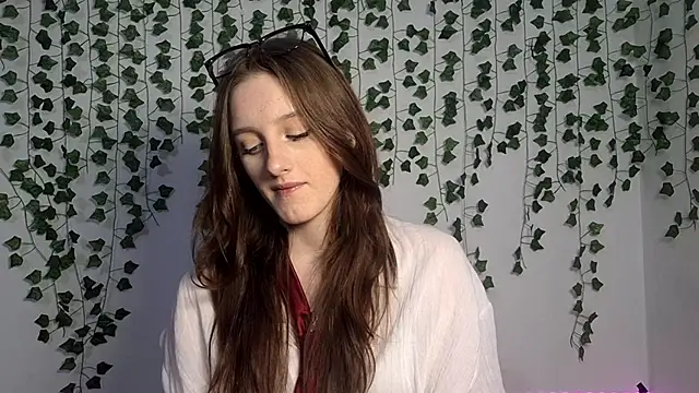 LisaBoddy online show from February 5, 1:07 pm