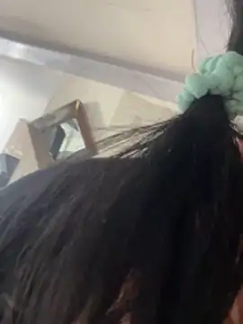 sophie-honey online show from December 19, 2:52 pm