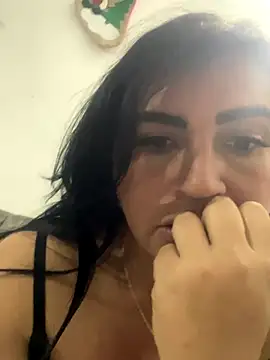 sophie-honey online show from December 19, 2:26 am