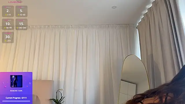 scarlettmoonmuse online show from June 16, 11:43 am