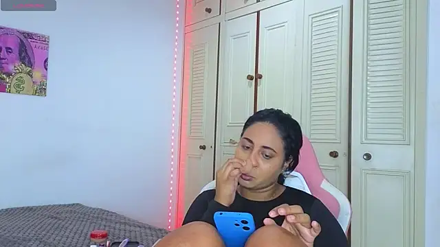 Valery  lovex online show from February 21, 9:00 am