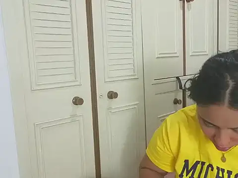 Valery  lovex online show from April 10, 12:17 am