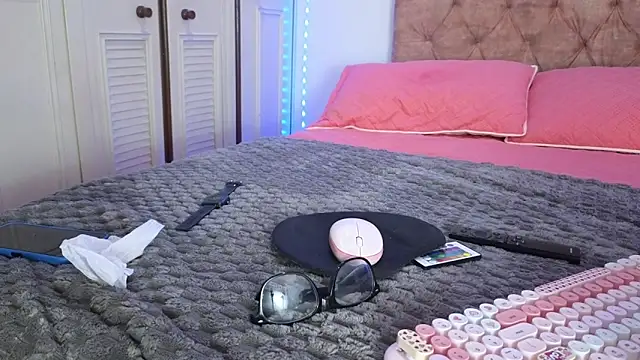 Valery  lovex online show from March 5, 8:44 am